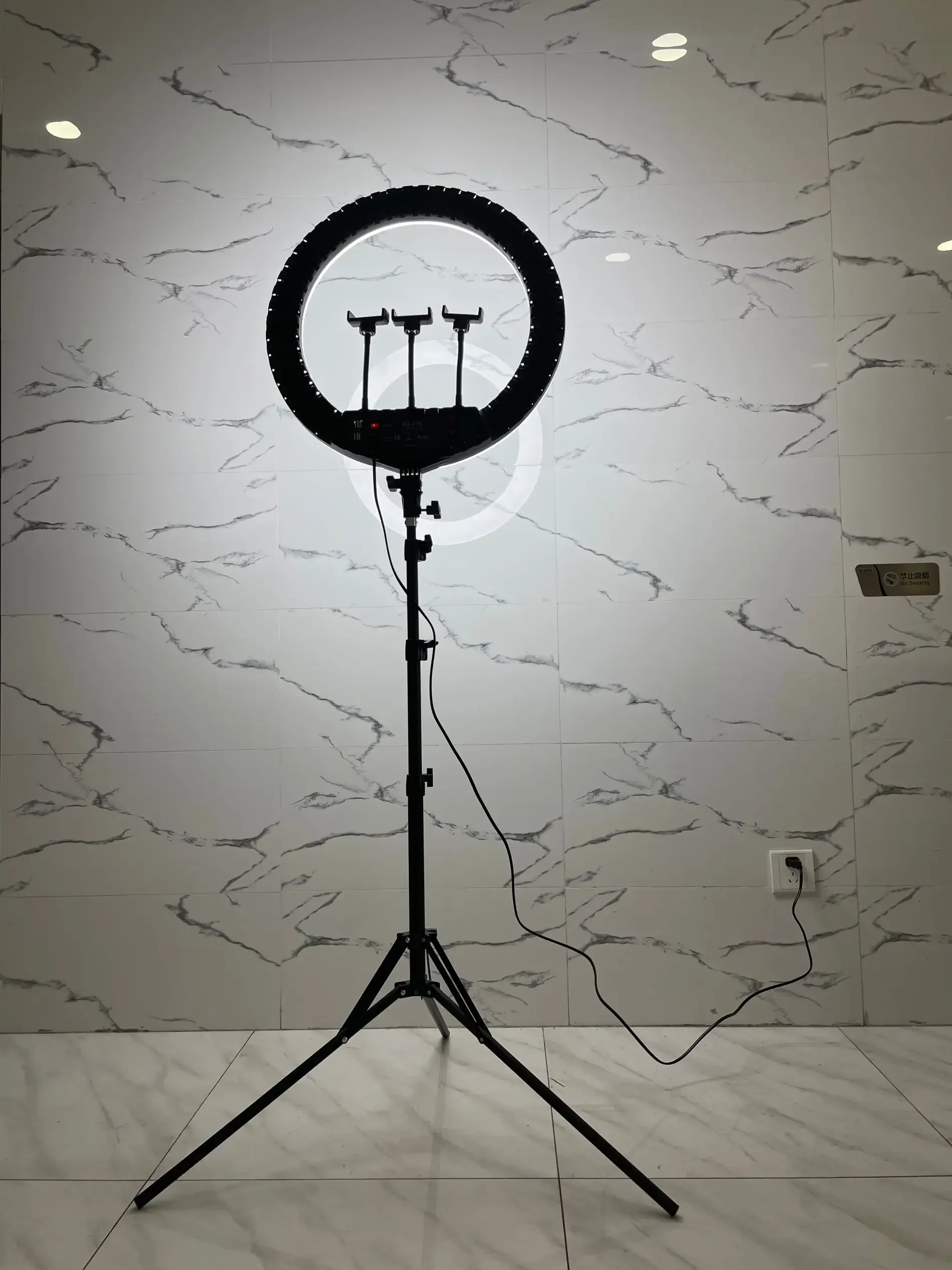 Zestaw lampy fotograficznej LE – Photography Lighting Led recenzja i cena